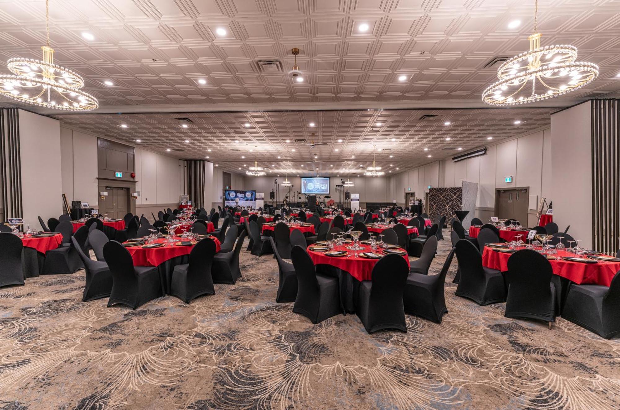Prestige Vernon Lodge Экстерьер фото