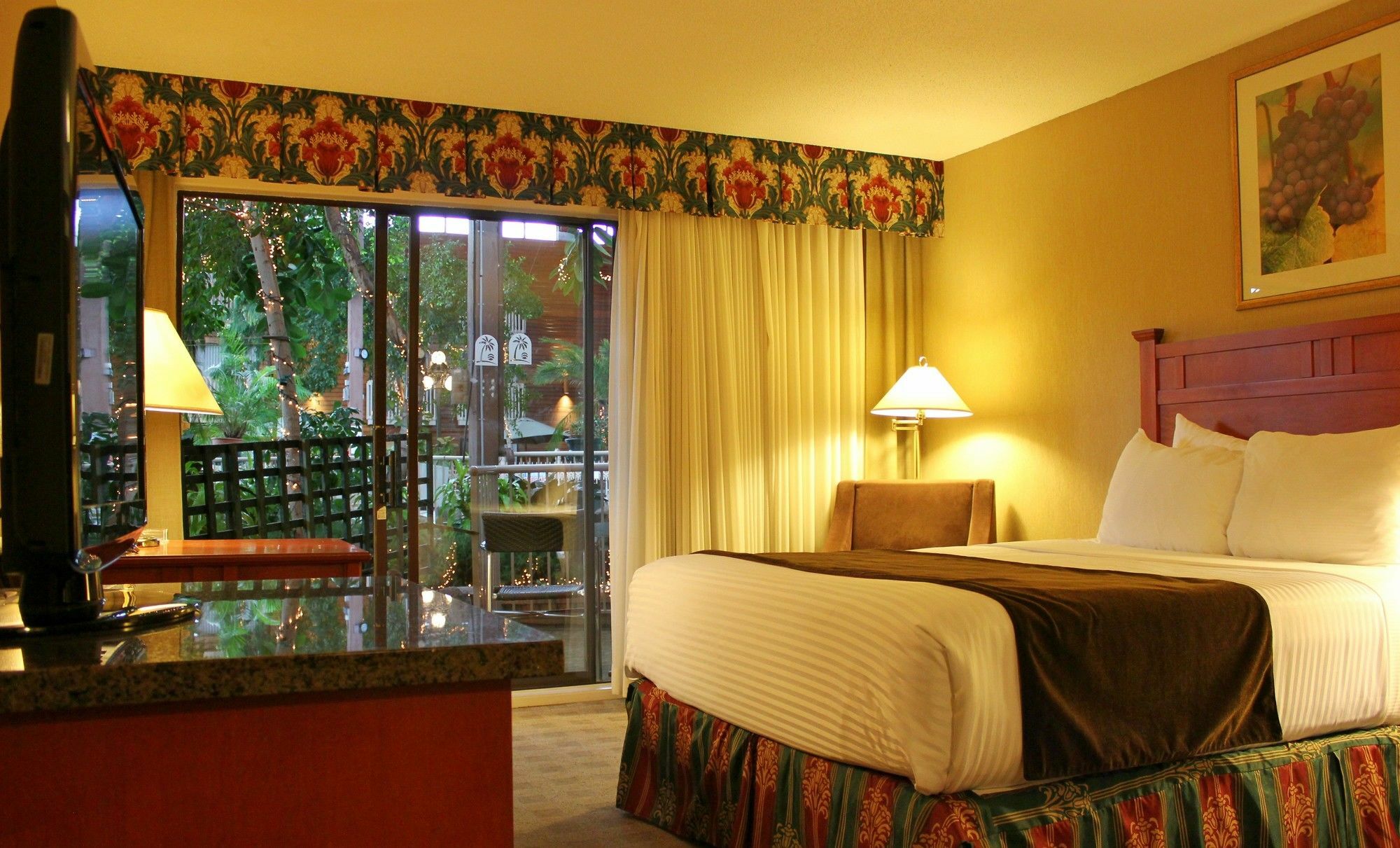 Prestige Vernon Lodge Экстерьер фото