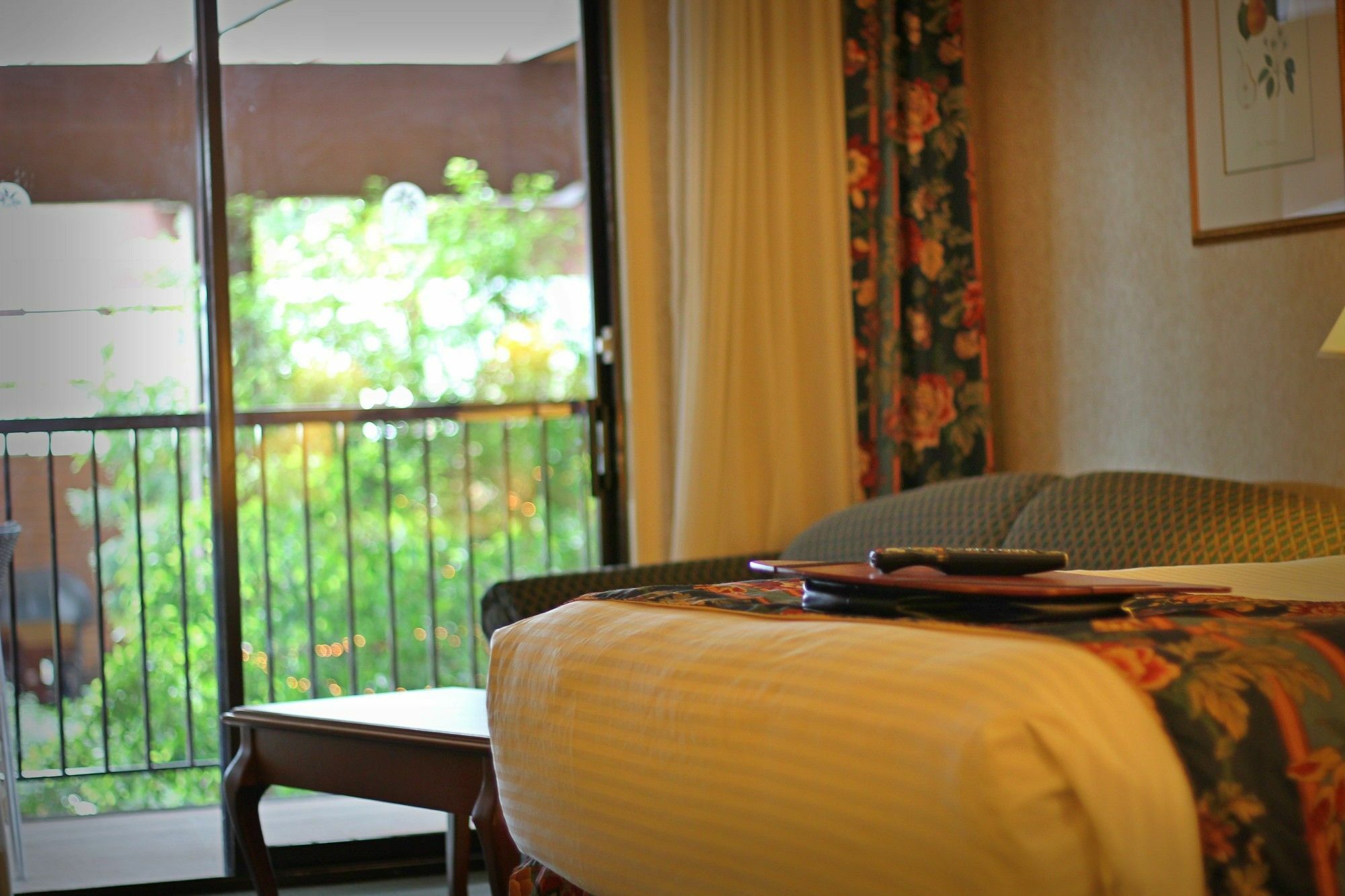 Prestige Vernon Lodge Экстерьер фото